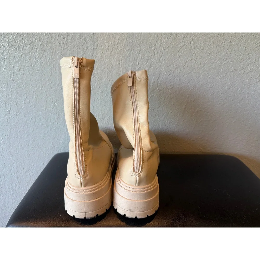 Topshop Wide Fit Cream‎ Ankle Boots Chunky Lug Sole Platform Zip Back US 6 EU 37